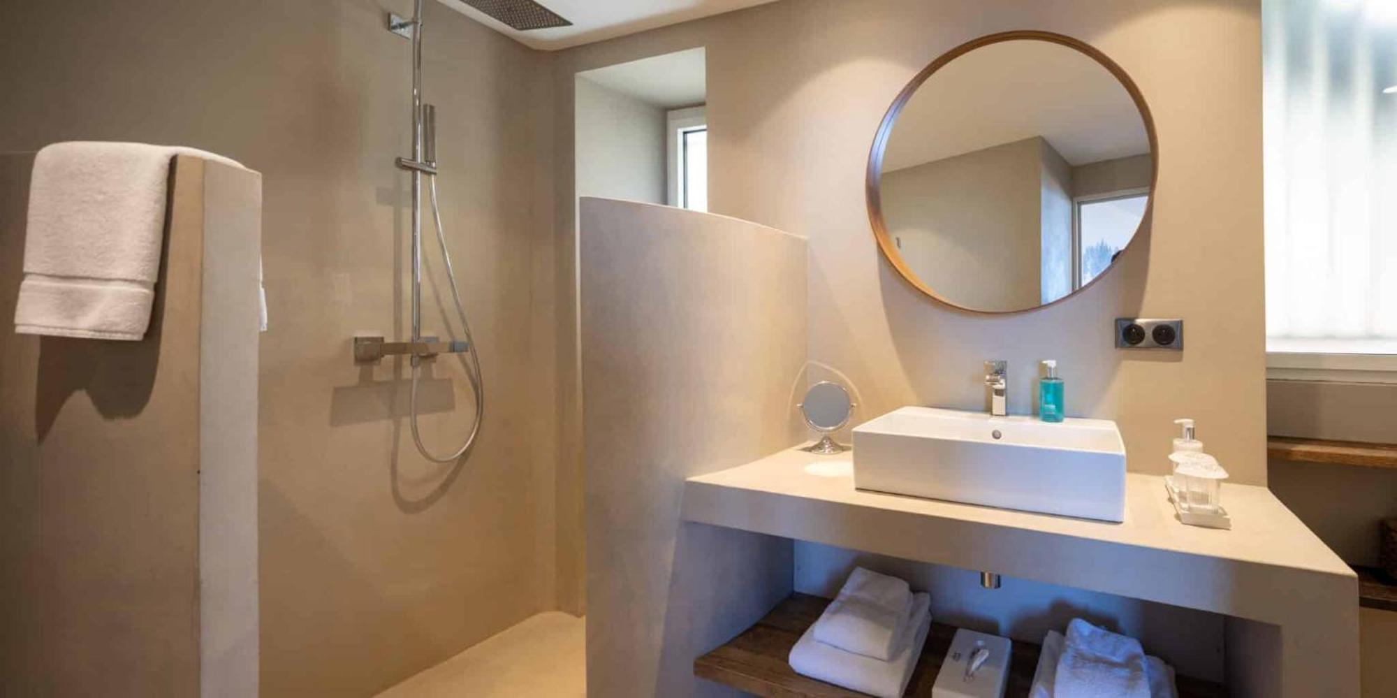 De La - Jean De Luz 4*